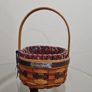 Longaberger 1997 Inagural Basket with Patriotic Liner